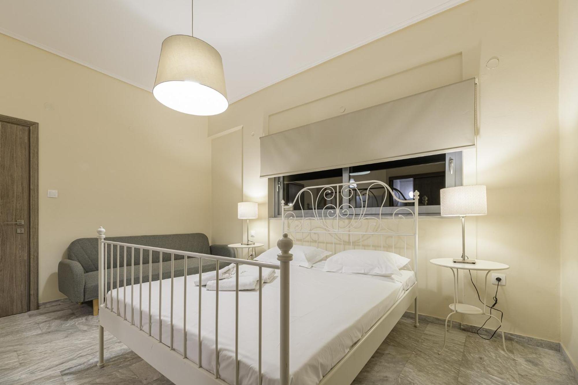 Denise Studios And Apartments Аргаси Екстериор снимка