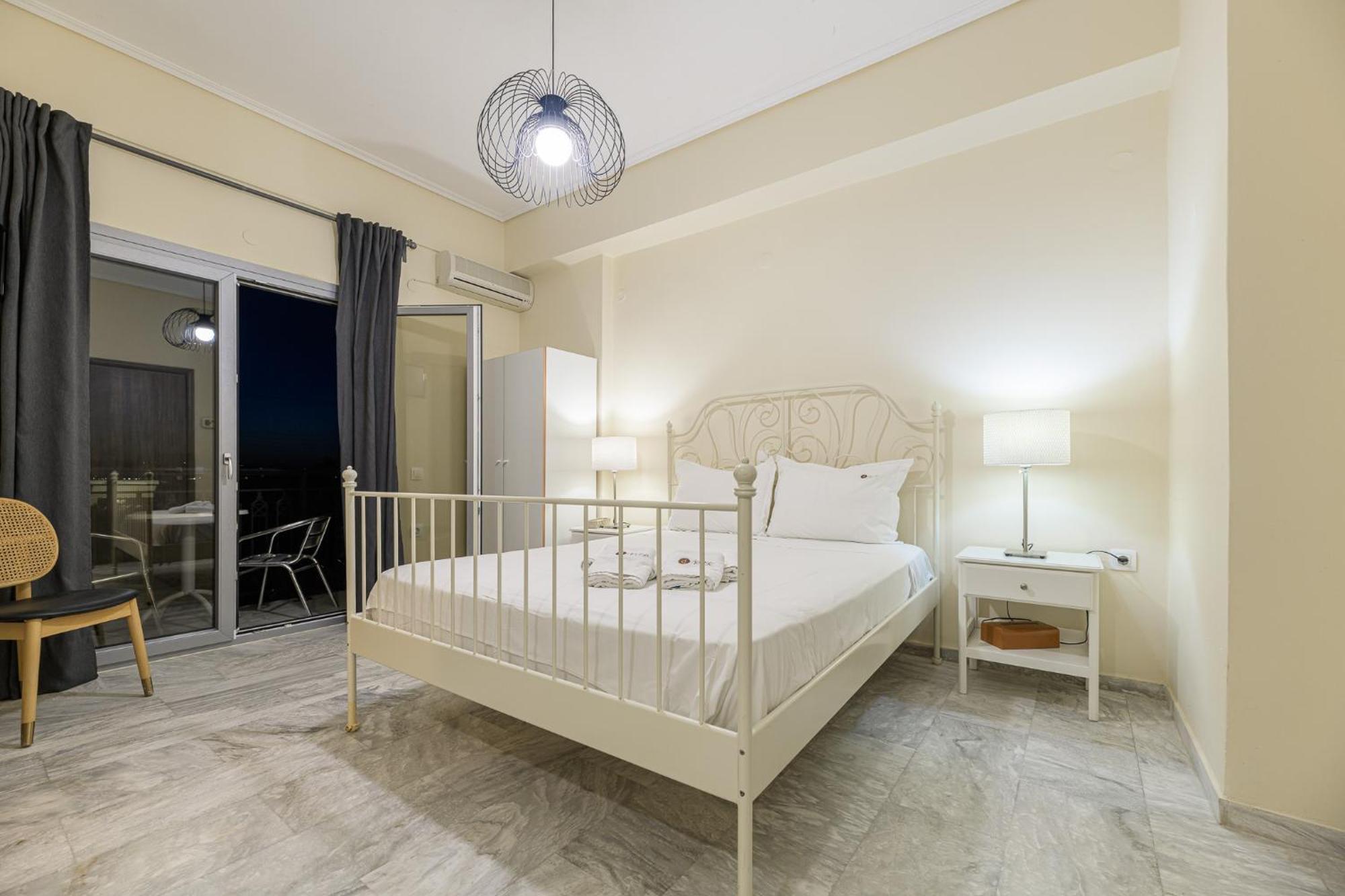 Denise Studios And Apartments Аргаси Екстериор снимка